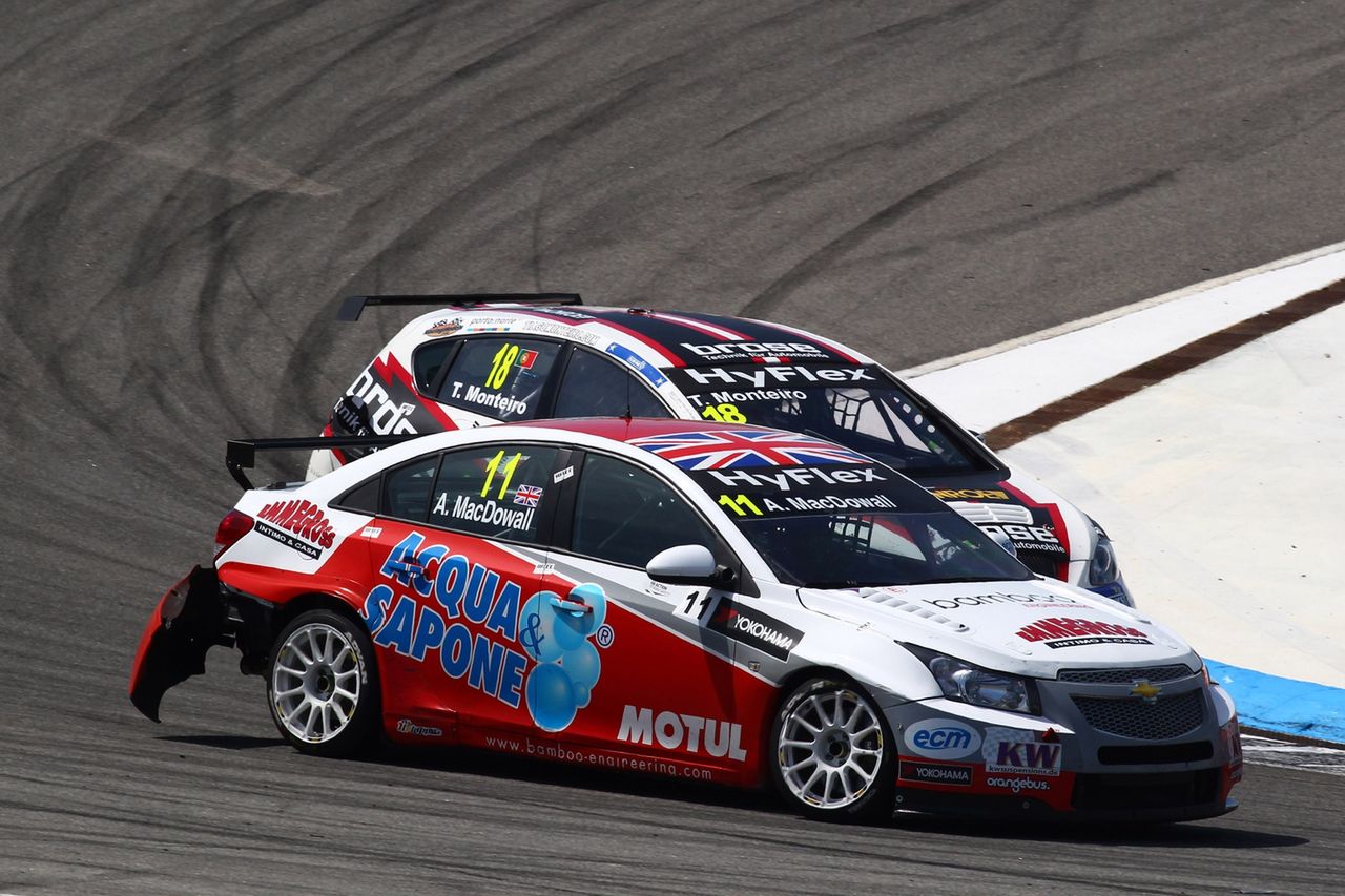 WTCC 2012 Algarve 2-7