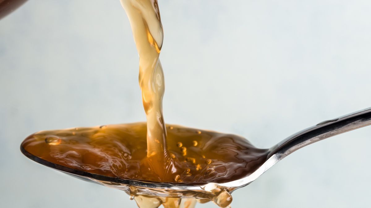 Pouring Apple Cider Vinegar on a SpoonPouring Apple Cider Vinegar on a SpoonMichelle Lee Photographyisolated, nobody, macro, apple, pour, action