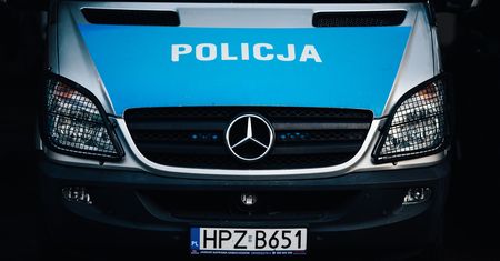 Spory przelew do Sudanu. Pilny apel policji po akcji w Piasecznie