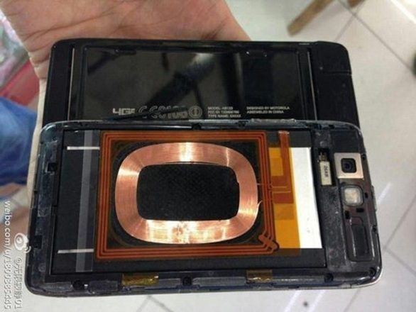 Motorola Droid 5 - high-endy z fizyczną klawiaturą jeszcze nie umarły 3