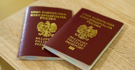 Zmiany w paszportach. Od poniedziałku ułatwienia we wnioskowaniu i wydawaniu