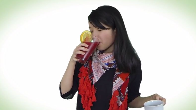 Wiele osób nie zdaje sobie sprawy z tego, w jaki sposób jedzenie poprawia nam humor 