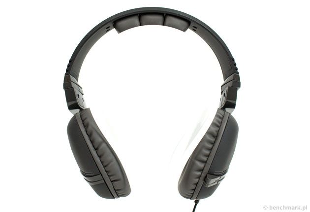 Polk Audio Striker P1