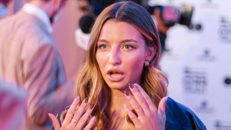 Julia Wieniawa skarży się na holenderskie linie lotnicze