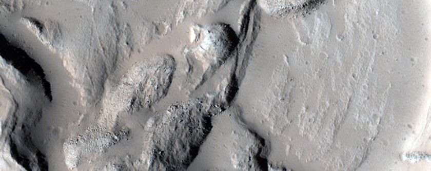 Najnowsze zdjęcia NASA ujawniają, że Mars wcale nie jest czerwoną planetą 8