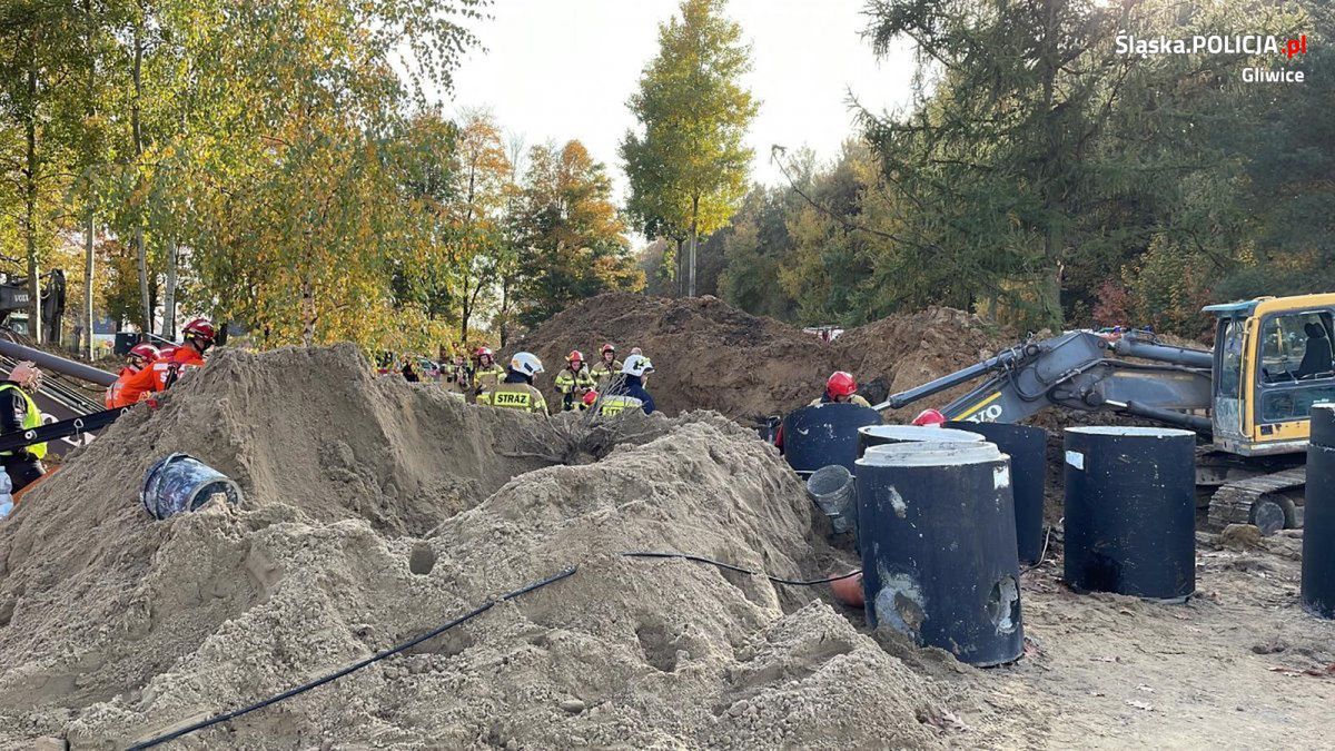 Tragedia podczas robót drogowych. Ziemia przysypała robotnika