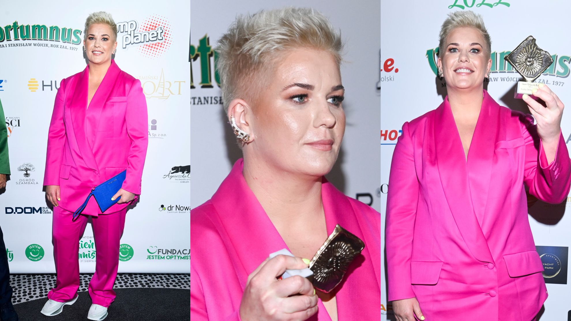 Anita Włodarczyk w różowym garniturze odbiera nagrodę