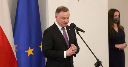 Duda o twardych sankcjach. Eskpertka o zagrożeniu związanym z brakiem działań