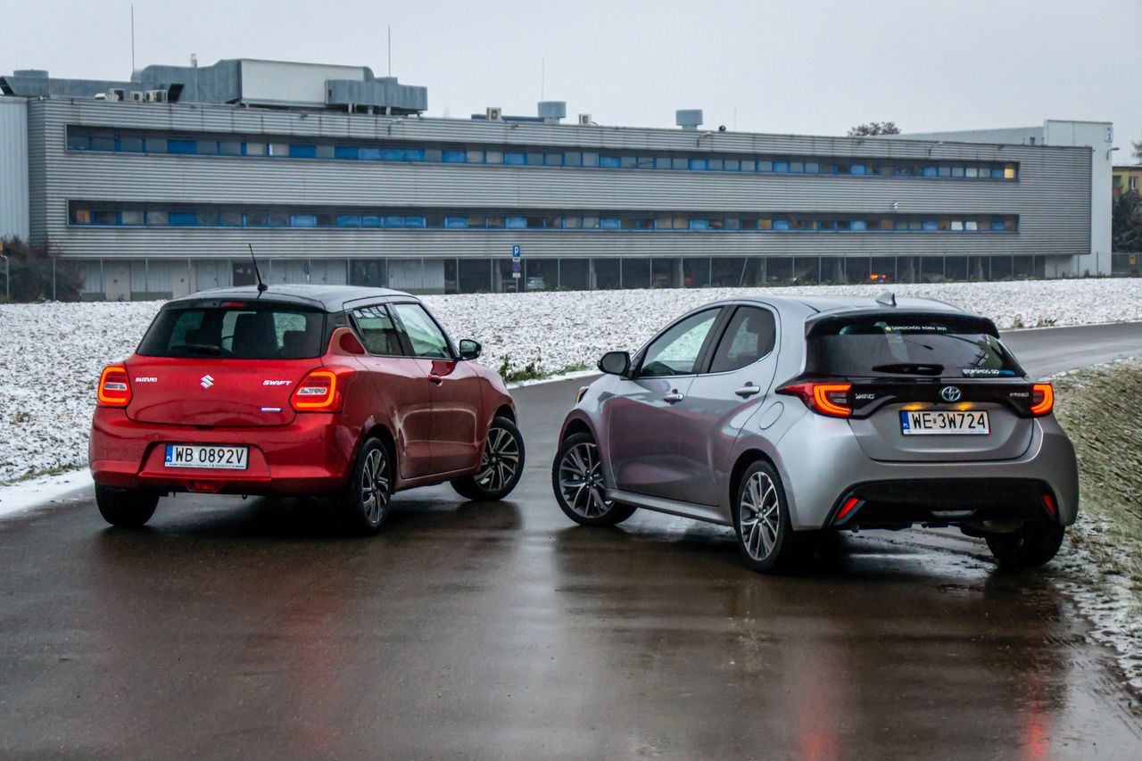 Test: Toyota Yaris kontra Suzuki Swift, czyli hybryda kontra pseudo-hybryda. Która mniej pali?