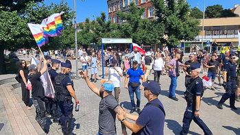 Szczecin: Wiece przeciw nielegalnej imigracji na pl. Adamowicza