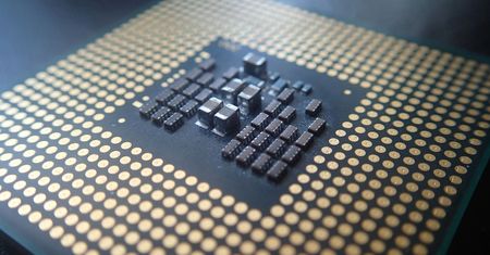 Intel Core 10400F i AMD Ryzen 3000XT - najnowsze procesory już w naszym rankingu