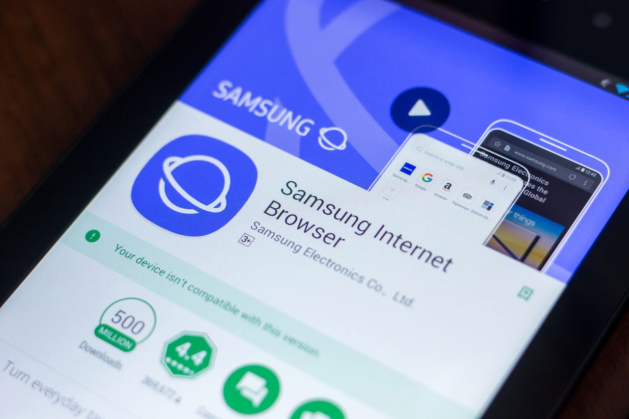 Samsung Internet: szybsze pobieranie plików i automatyczne blokowanie  śledzenia