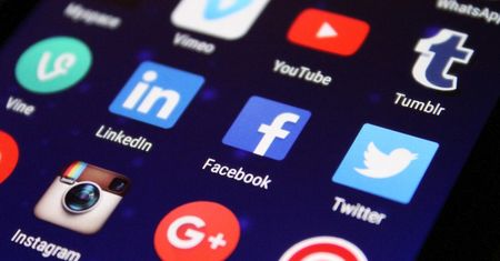 Resort cyfryzacji z komunikatem ws. Facebooka. Dotyczy wszystkich użytkowników
