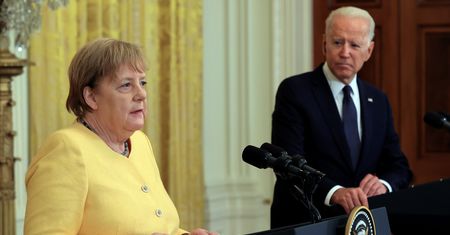 Nord Stream 2. "Ukraina potraktowana jak kolonia". Polskie zdanie też się nie liczyło
