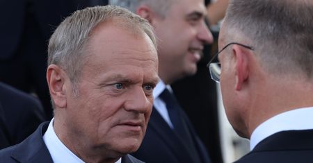 Rząd i ludzie prezydenta wymieniają informacje. "Mimo napięć jest strategiczny kontakt"