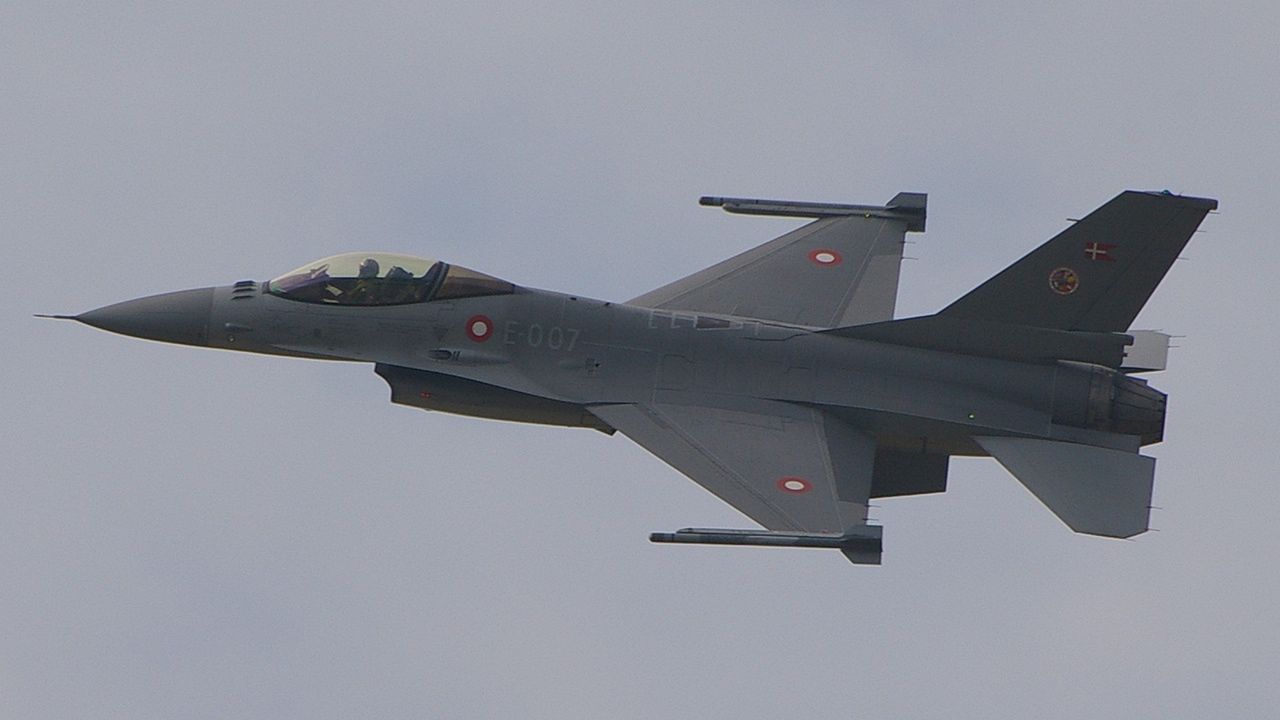 Dania kupiła 77 F-16
