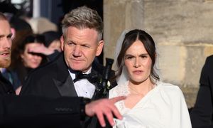 Jego córka wzięła ślub. W przemowie uderzył w teściów