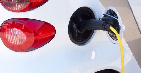 Rząd zapowiada program dopłat. Dadzą więcej niż poprzednicy