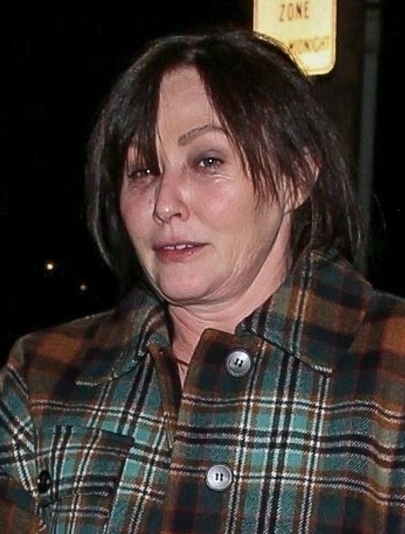Shannen Doherty opuszcza ulubioną restaurację gwiazd