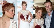 Tori Spelling… w obrusie (?) na imprezie dobroczynnej (FOTO)