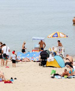 Walki plażowiczów. "Parawaning" najmniejszym problemem?