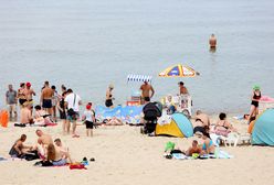 Walki plażowiczów. "Parawaning" najmniejszym problemem?