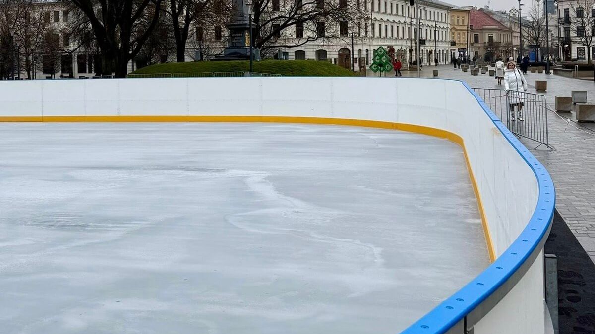 Lodowisko na Placu Litewskim w Lublinie