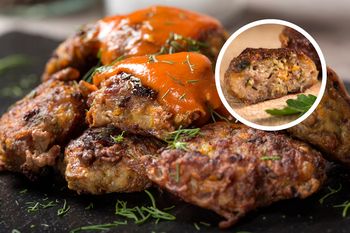 Dodaj do mielonych. Wyjdą obłędnie soczyste, a skórka będzie chrupać aż miło