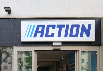 Mop parowy 30 zł taniej w Action. Taka cena tylko do 17 marca