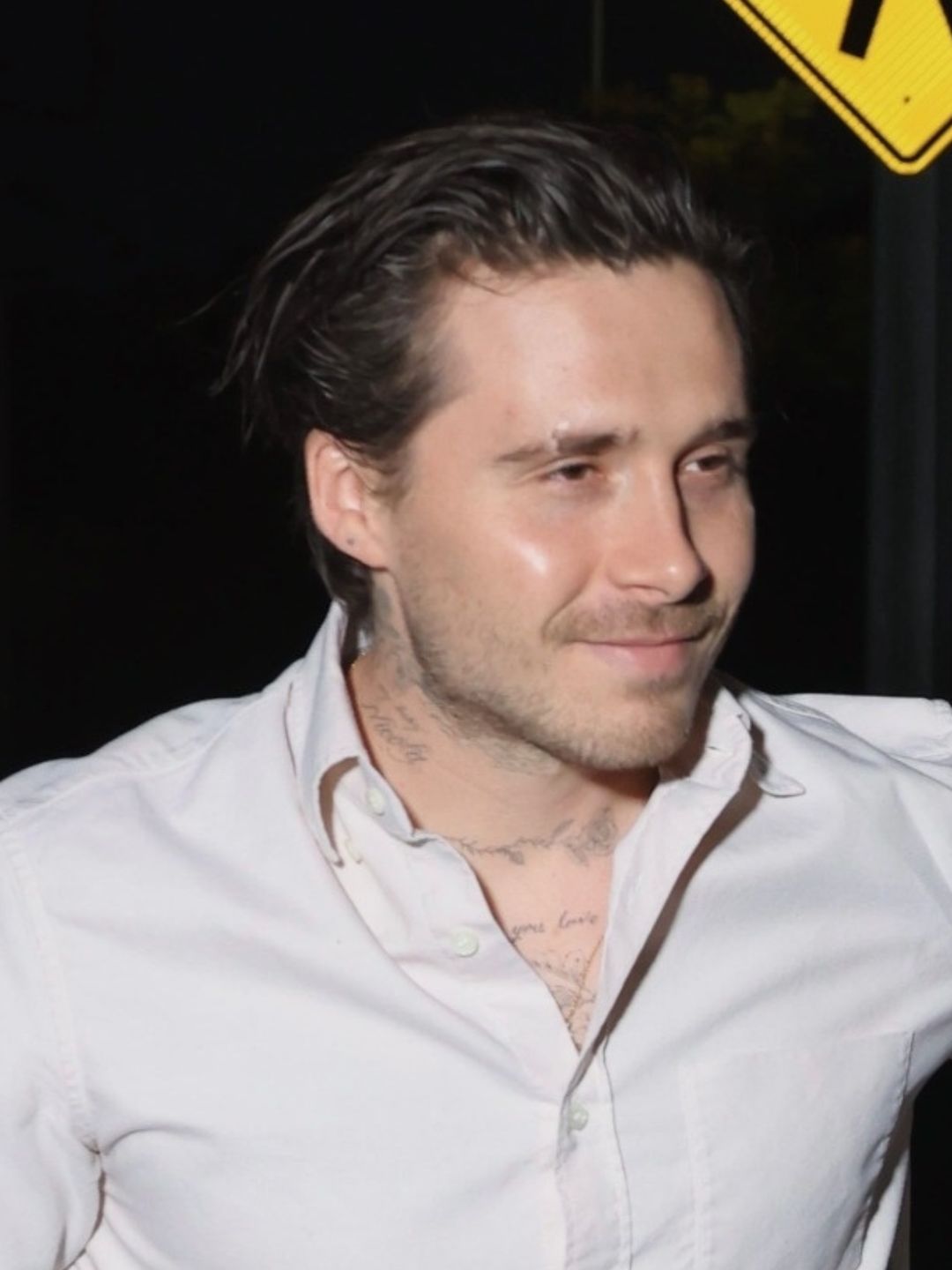 Brooklyn Beckham maszeruje na kolację 