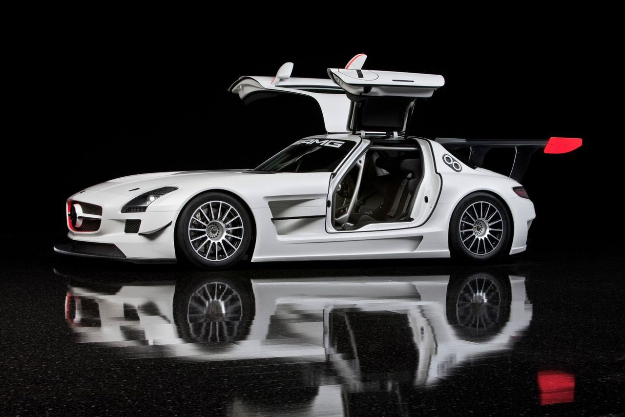 Ambitne plany AMG: SLS E-Cell, SLS AMG Black Series i drogowy SLS GT3