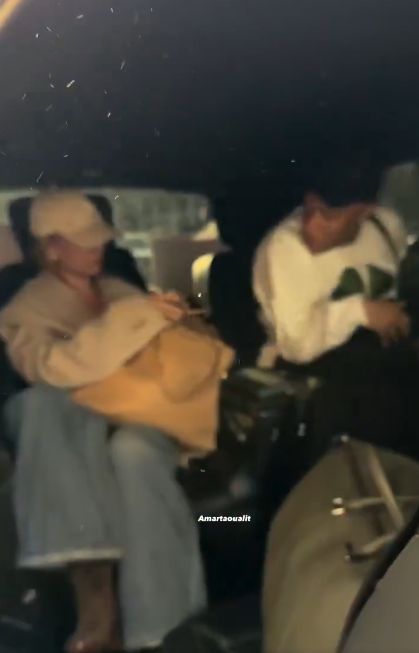  Ester Expósito i Ester Expósito
