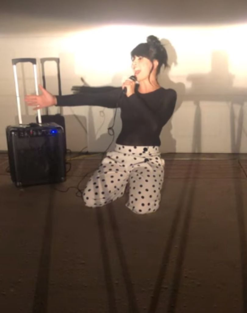 Tatiana Okupnik rapuje w #Hot16Challenge