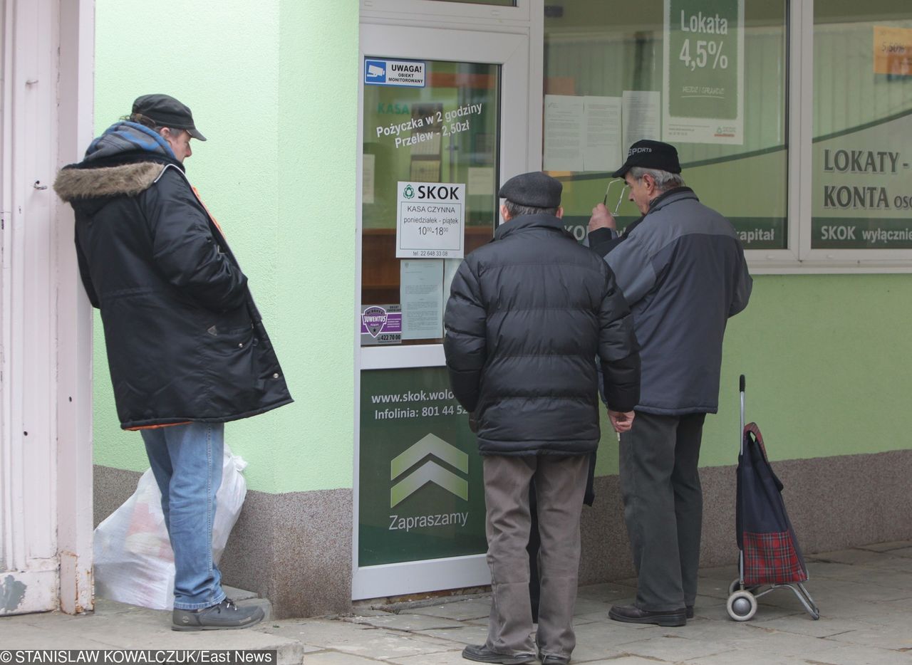 Padł rekord w aferze SKOK. Bezrobotny menel miał na koncie 10 mln zł