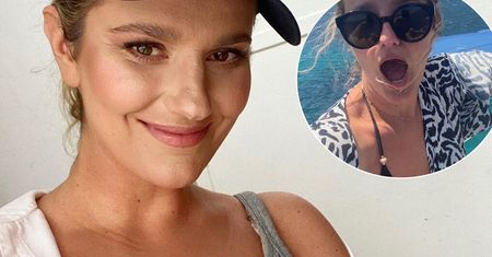 Zofia Zborowska pokazała się podczas rejsu jachtem. Skąpe bikini, kieliszek w ręku i szalona fryzura. W takim wydaniu jeszcze jej nie widzieliście