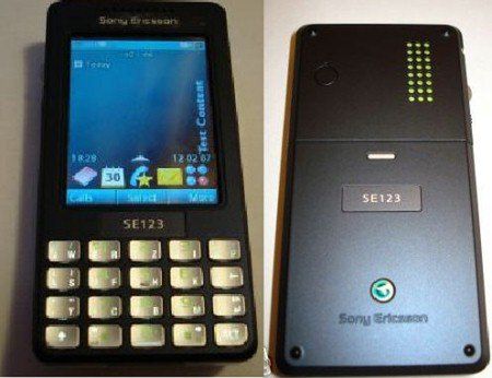 Prototyp Sony Ericssona M610i na niemieckim eBay