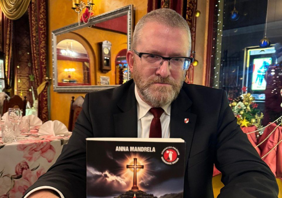 Liderowi Konfederacji Korony Polskiej nie ufa najwięcej badanych