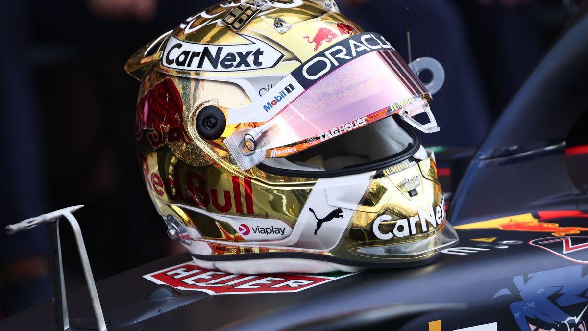 Max Verstappen's helmet before the Formula 1 Abu Dhabi Grand Prix at Yas Marina Circuit in Abu Dhabi, United Arab Emirates on November 17, 2022. (Photo by Jakub Porzycki/NurPhoto via Getty Images)