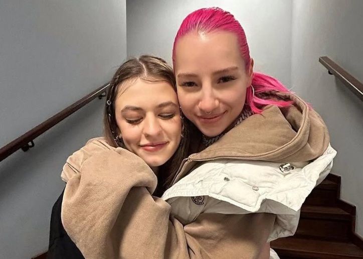 Young Leosia gorzko o przyjaźni