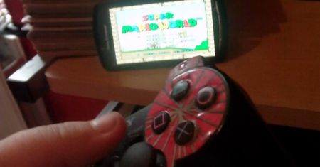 Pad z PS3 podpięty do Xperii PLAY [wideo]