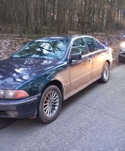 Olszewnica. Kierowca BMW jechał i pił piwo. "Miał blisko do domu"