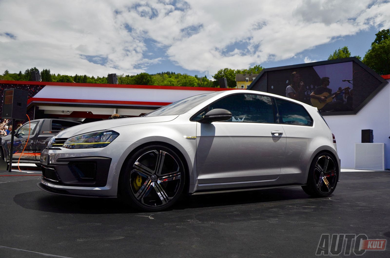 33. GTI Treffen am Wörthersee - VW GTI Roadster Concept & Golf R400 [galeria] 34