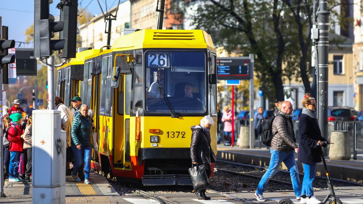 Realne płace w Polsce spadają, bo wzrost płac nie nadąża za inflacją