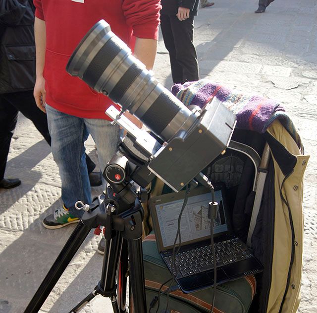 Średnioformatowy aparat wykonany ze skanera Epsona 6