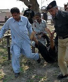 Zamach na posterunek pakistańskiej policji