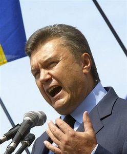 J.Kaczyński zaprosił premiera Janukowycza do Polski