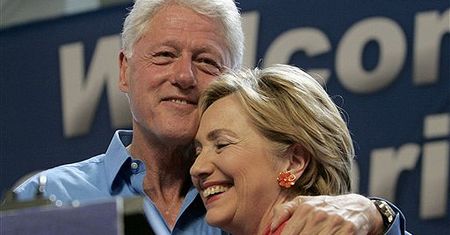 Bill Clinton popiera Baracka Obamę