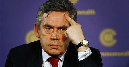 Brytyjski premier złoży rezygnację na konferencji swojej partii?