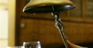 Z dzieckiem w pubie zamówisz tylko dwa drinki
