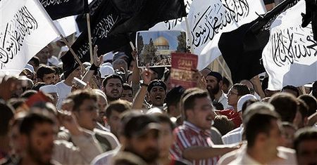 Tysiące Palestyńczyków na wiecu islamistów